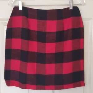 NWOT. Girl's checkered skirt.